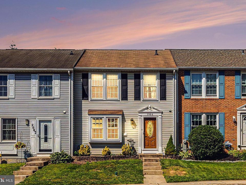 1st image of 286 Maple Wreath Ct