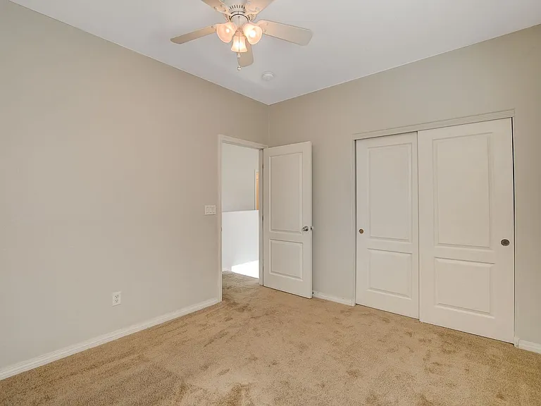4020 Thomas Patrick Ave — Photo 19
