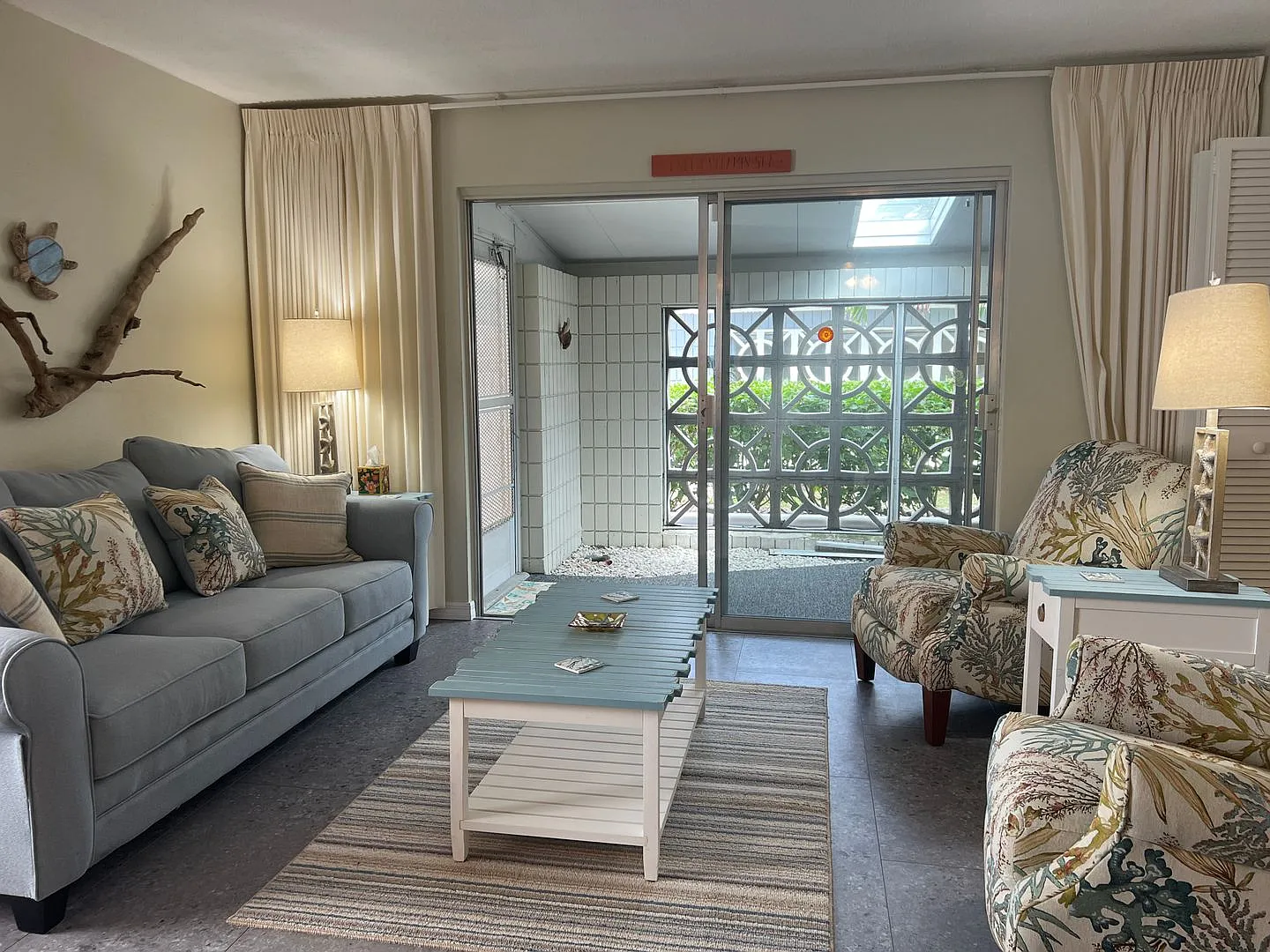 Gulf Front Complex in Sea Villas — Photo 4