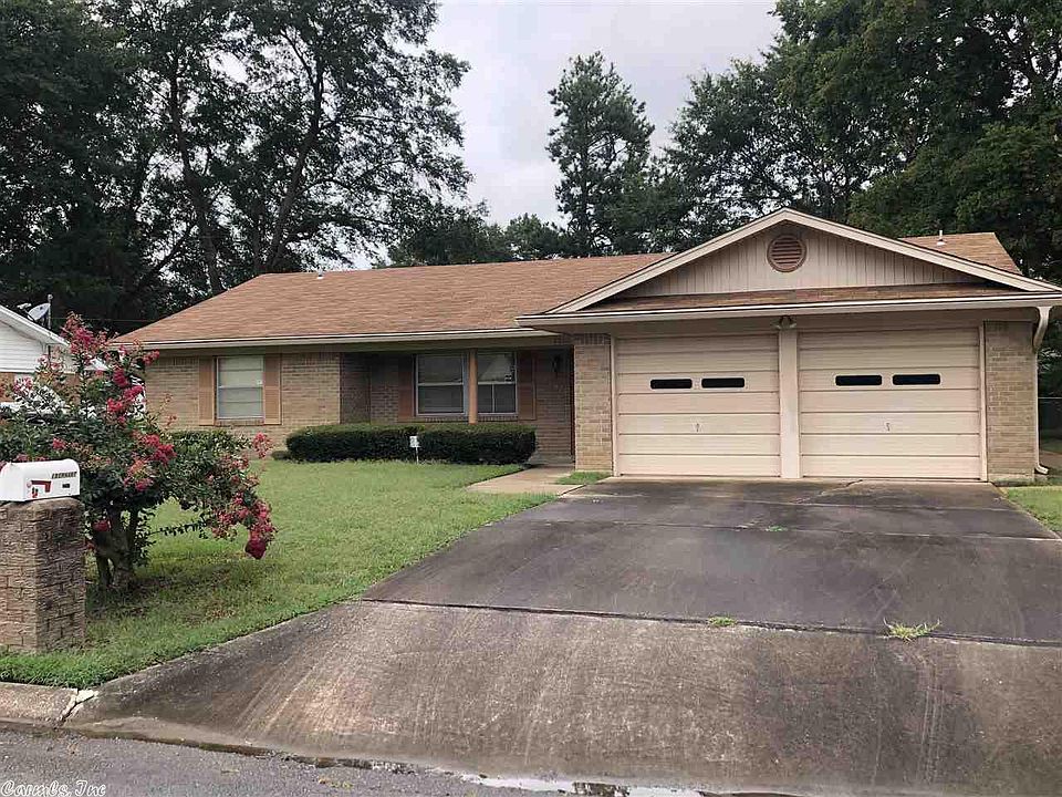 1st image of 2305 W 48th Ave