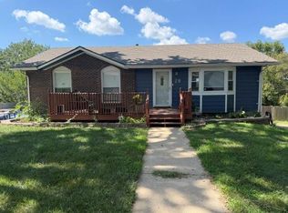 28 N 80th Pl, Kansas City, KS 66111