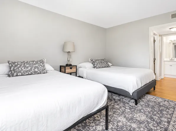 (undisclosed Address), Oceanside, CA 92057