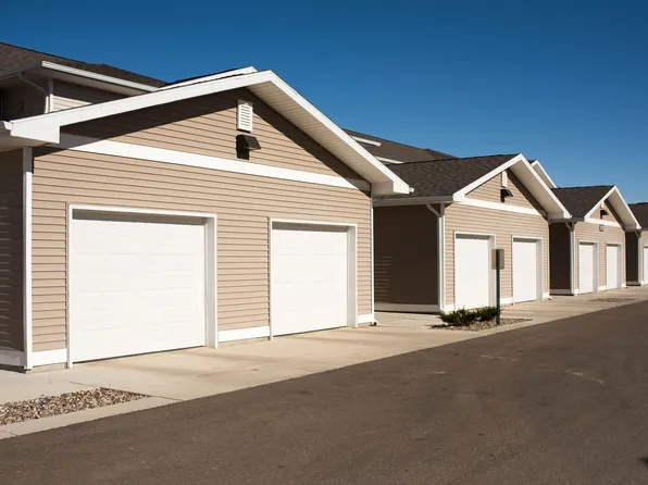 1620 Abraham Pkwy, Dickinson, ND