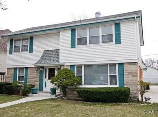 7023 Wilson Ter, Morton Grove, IL 60053