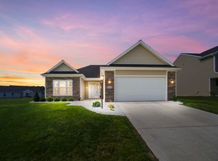 14719 Verona Lakes Psge, Fort Wayne, IN 46814