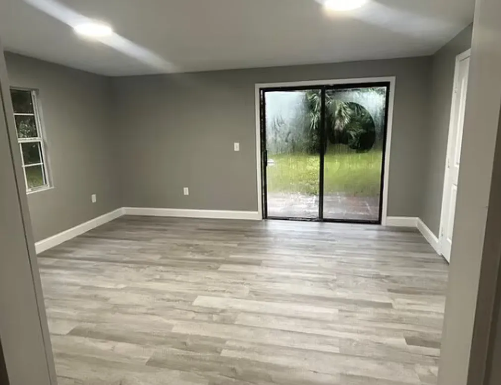 4 bed, 1450 sqft, $2,100 — Photo 3