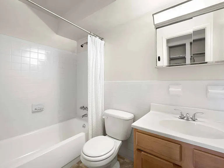 bathroom-straight1