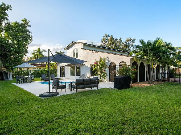 612 Montezuma Dr #ID1284308P — Photo 85
