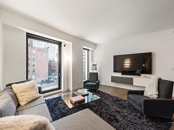 2nd image of 180 6th Ave APT 3A