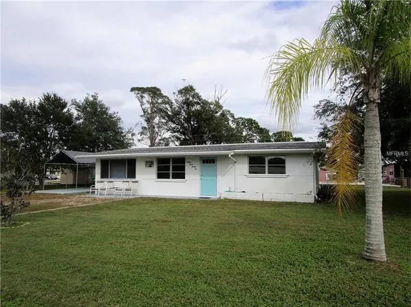 2721 10th St, Englewood, FL 34224