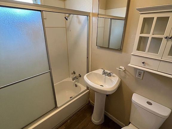 5th image of 267 W Belleview Ave APT 12