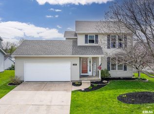 2619 W 54th St, Davenport, IA 52806