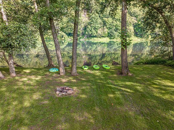 2nd image of 229 River Rd