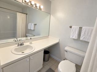 3800 SW 20th Ave APT 104, Gainesville, FL 32607