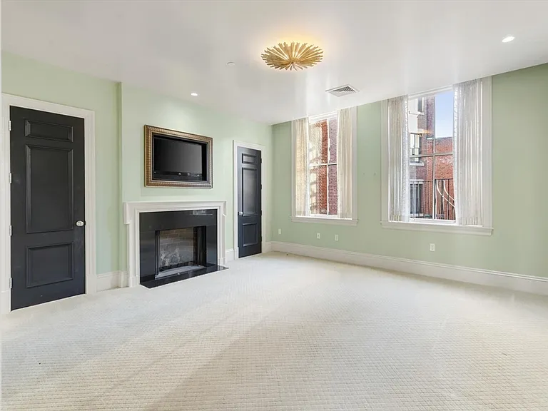 20 Beacon St #4 — Photo 14