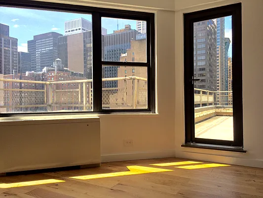 Rented by Olympia House Management | media 238