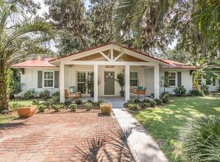 102 Silver Lake Rd, Saint Simons Island, GA 31522