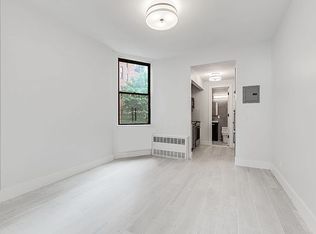 442 E 75th St APT 1B, New York, NY 10021
