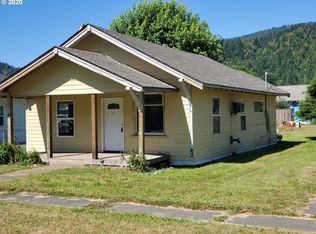 381 4th Ave, Powers, OR 97466