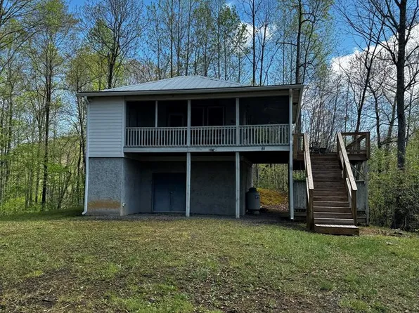81 Knoll Top Rd, Robbinsville, NC 28771