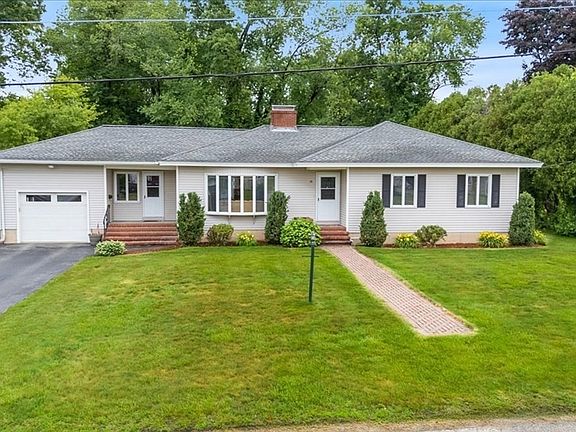 2nd image of 19 Meadow Ln