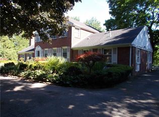 1995 Westfall Rd, Rochester, NY 14618