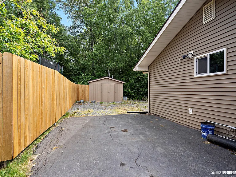 3861 Amber Bay Loop — Photo 44