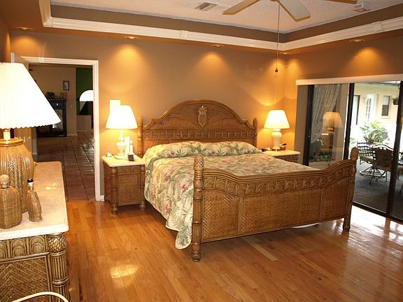 5th image of 3029 Crest Dr