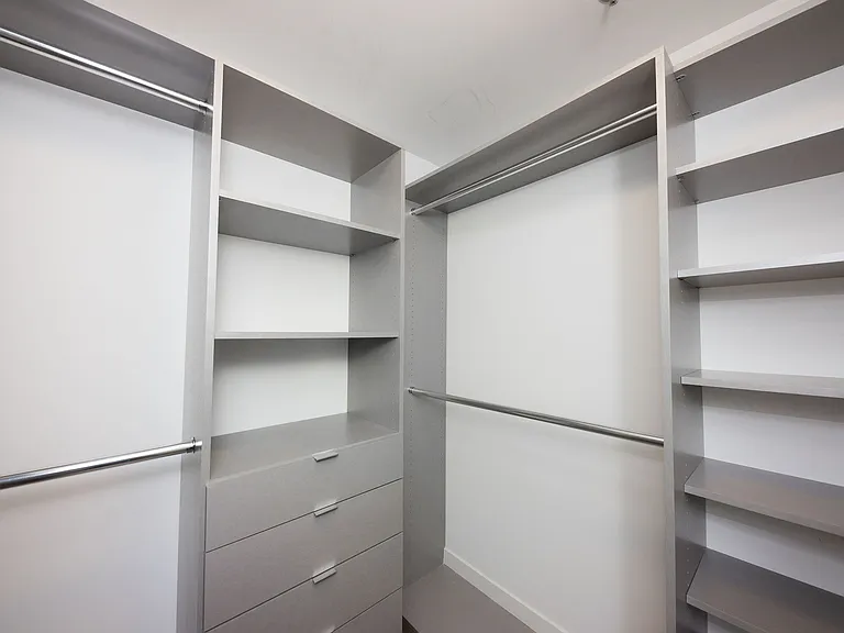 333 Beale St #4B — Photo 13