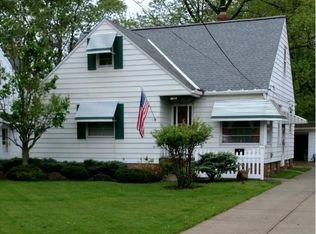 6814 York Rd, Parma Heights, OH 44130