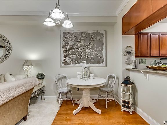 5th image of 3218 Veterans Memorial Pkwy APT 3108
