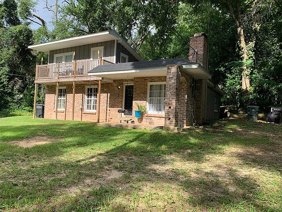 3rd image of 1118 Pichard Dr #A-b
