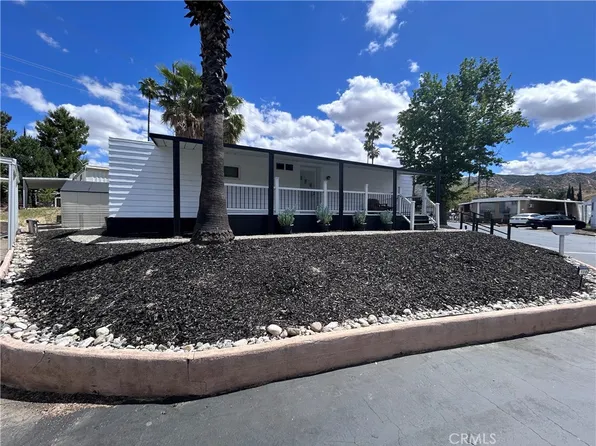 2751 Reche Cyn, Colton, CA 92324