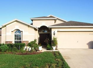 6923 Boulder Run Loop, Zephyrhills, FL 33545