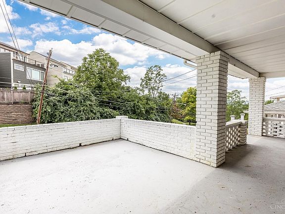 5th image of 3568 Handman Ave