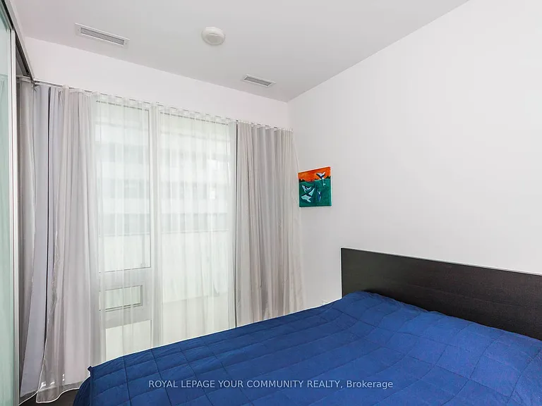42 Charles St E #2610 — Photo 13