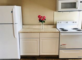 1301 N Main St #B, Hampstead, MD 21074