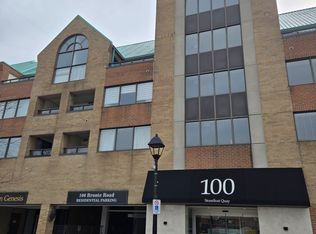 100 Bronte Rd #319, Oakville, ON L6L6L5
