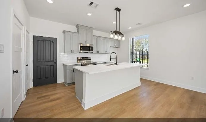 4501 Newberry St #A — Photo 7