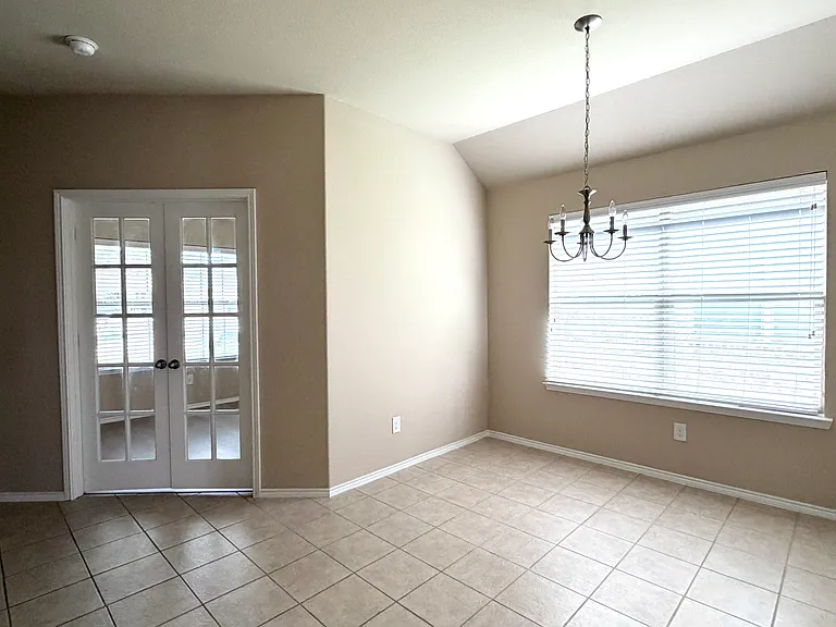 2774 Waterfall Ln — Photo 24