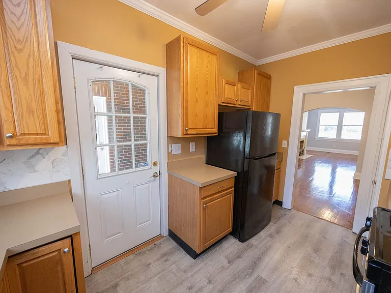 3355 Lexington Rd — Photo 14