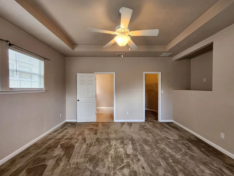 5521 Hampton Woods Way — Photo 24