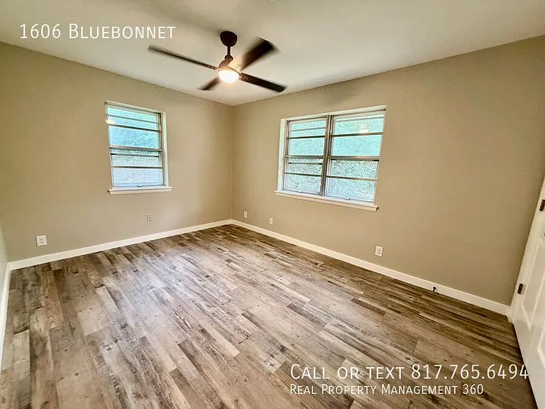 1606 Bluebonnet Trl — Photo 14