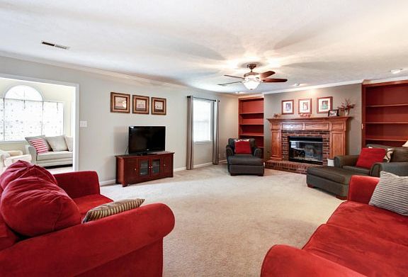 4th image of 9304 Countryway Dr