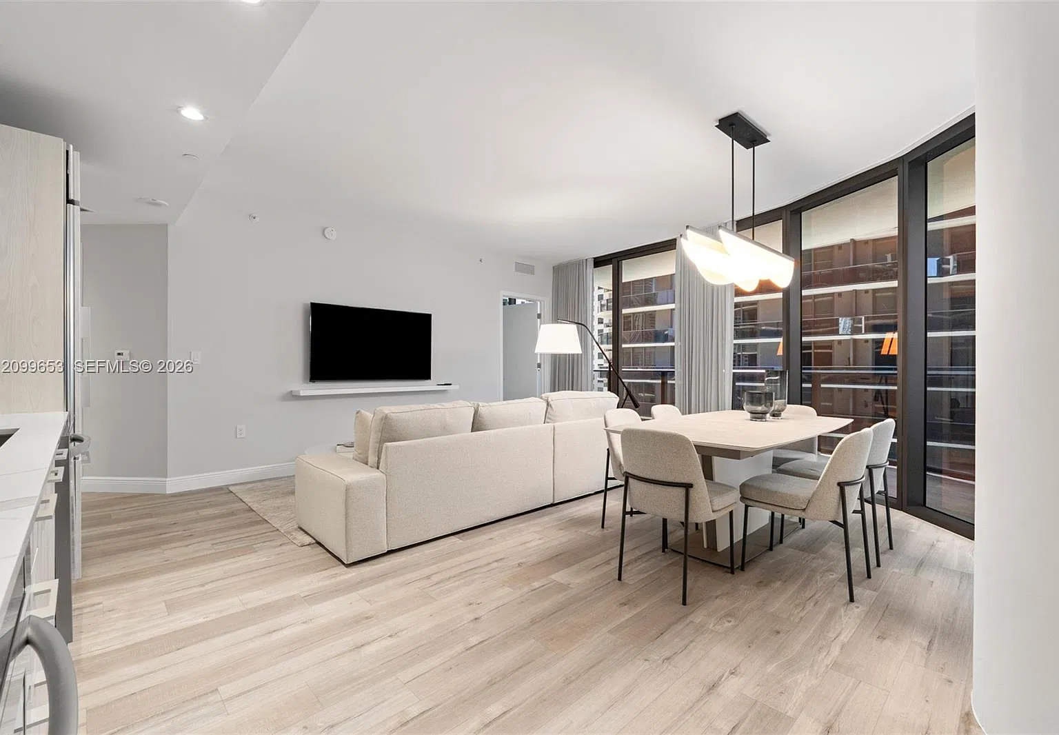 Brickell Heights East Con — Photo 4