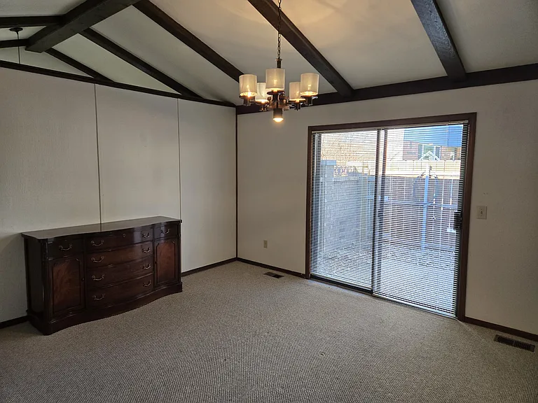 2212 S Whitbourne Pl — Photo 5
