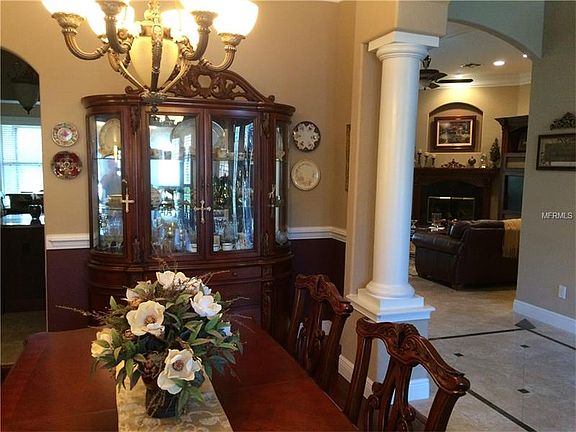 3rd image of 4516 Stone Hedge Dr