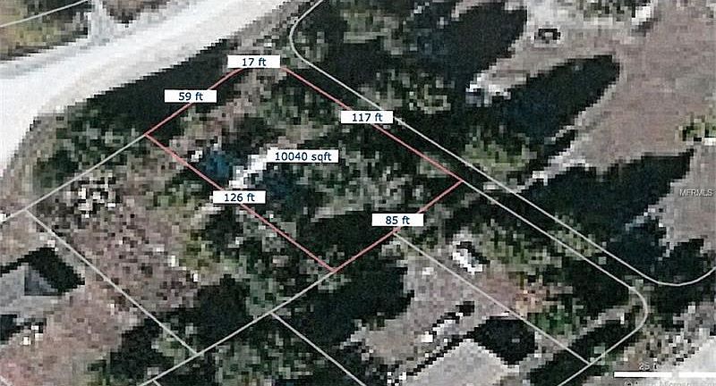 2nd image of 303 Columbia Dr