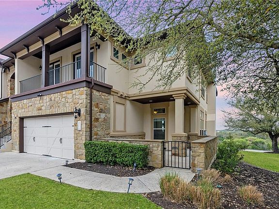 4th image of 321 Lombardia Dr