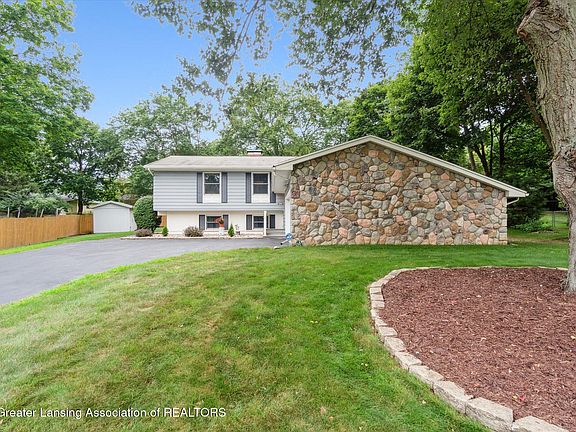 4th image of 4383 Stoneycroft Dr